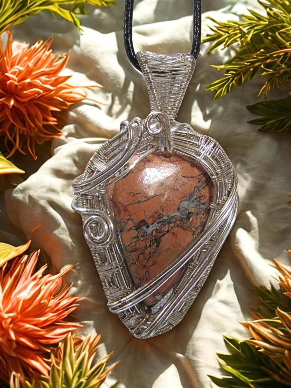Handmade Wire Wrapped Maligano Jasper, Silver coated wire wrapped necklace - Picture 5 of 7